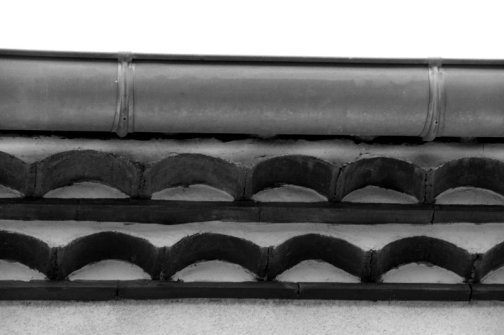 PP12-52-ParEnDessous